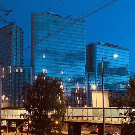 Gustowny Apartament Na Woli Варшава Экстерьер фото